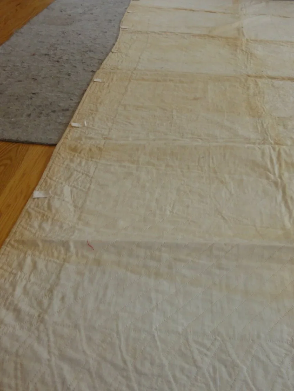 Vintage Red, White Patterned Quilt VERY GOOD CONDITION!